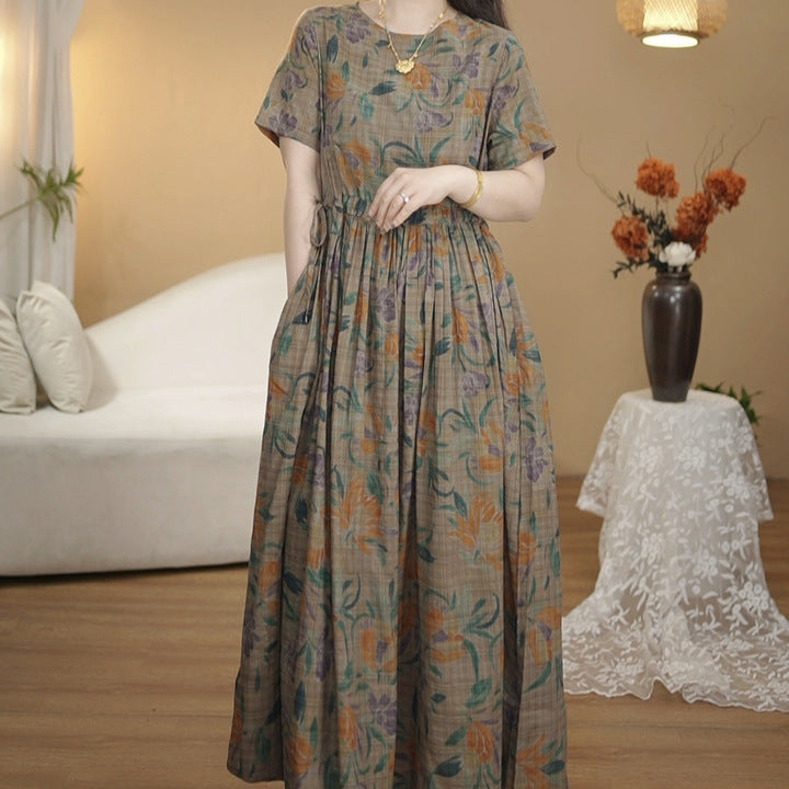 Yuvarlak Yakalı Kısa Kollu Retro Elbise