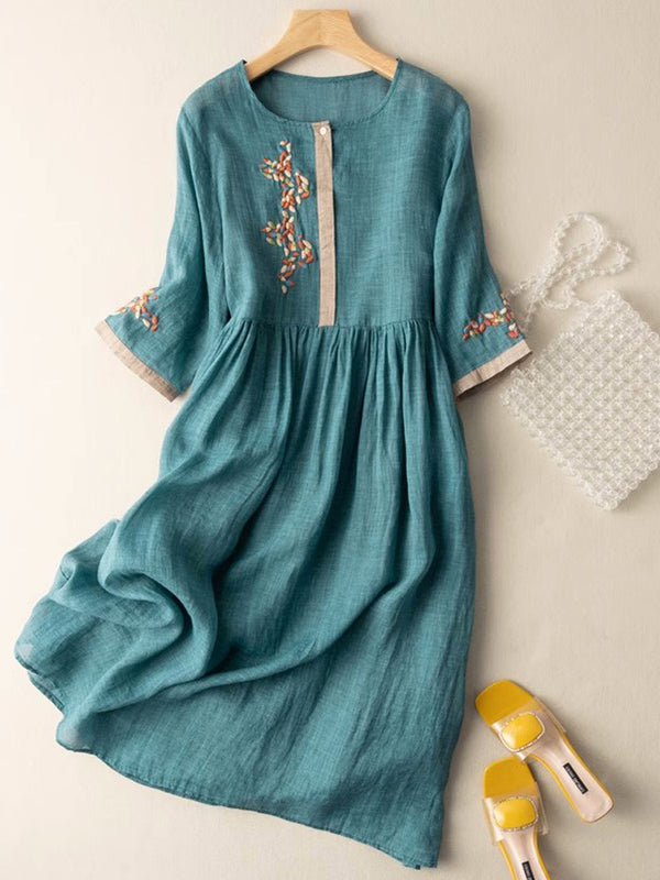 İŞLEMELİ KETEN ELBİSE